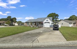 1101 Fox Sparrow Dr., Murrells Inlet, SC 29576