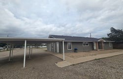 1201 W Hobbs St, Roswell, NM 88201