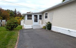 40 Hampton Road, Exeter, NH 03833