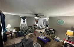 808 S Willis Avenue, Independence, MO 64052