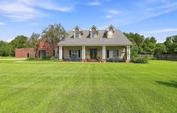 33798 Cane Market Rd, Walker, LA 70785