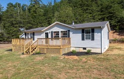 20195 MT PLEASANT RD, ELKTON, VA 22827