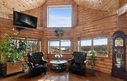 2043 MC 133, Oakland, AR 72661