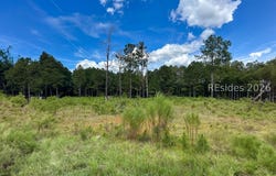 200 Edgewood Drive, Saint Matthews, SC 29135