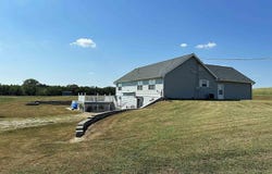 4535 SE 69th St, Berryton, KS 66409