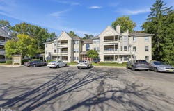 114 CASCADE Court, WEST WINDSOR, NJ 08540