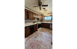 203 S Wyoming St, Plainville, KS 67663