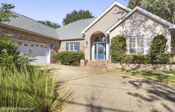 85532 W Diamondhead Drive, Diamondhead, MS 39525