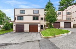 53 Ellen Heath Drive, Matawan, NJ 07747