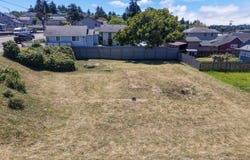 Meade Ave, NorthBend, OR 97459