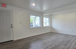 1578 Dover Road, Epsom, NH 03234