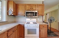 25 Prospect St, Pepperell, MA 01463