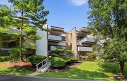 399 W Galbraith Road, Cincinnati, OH 45215