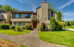 2185 LAKE ISLE Ct, Eugene, OR 97401