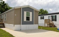 1501 Old State Rd, Mattoon, IL 61938