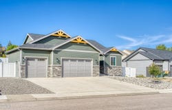4308 Lexington Ave, Gillette, WY 82718