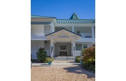 26 Oyster Road, URBANNA, VA 23175