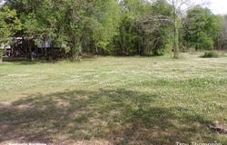 Zeno Desselle Rd, Marksville, LA 71351