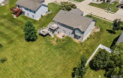 810 Victorian Avenue, Waterloo, IL 62298