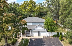 0N632 Gables Boulevard, Wheaton, IL 60187