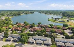 2529 E Lakeshore Drive, Crown Point, IN 46307