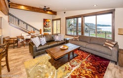 44 Palouse Dr, Nordman, ID 83848