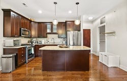 645 Custer Avenue, Evanston, IL 60202