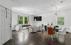 810 Lamar St, Luling, TX 78648