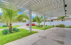 2247 NW 2nd St, Miami, FL 33125