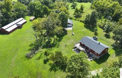 29330 M Highway, Edwards, MO 65326