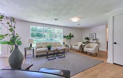 7204 Raytown Road, Raytown, MO 64133