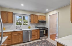 340 S Manning Boulevard, Albany, NY 12208