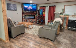 112 N Thomas Rd, White Oak, TX 75693