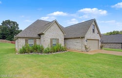 125 Highland Drive, Senatobia, MS 38668