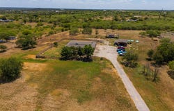 1781 Long Rd, Lockhart, TX 78644