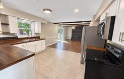 8399 Chestnut Drive, Newburgh, IN 47630