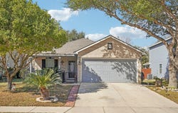 7835 Saddle Run, Selma, TX 78154