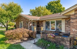 15 Sesame Street, Springboro, OH 45066