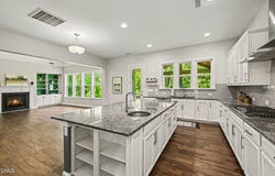 724 Peninsula Forest Place, Cary, NC 27519