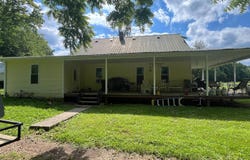1350 Barnetts Creek Rd, Columbia, KY 42728