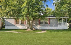 1226 Mason Circle, Urbana, IL 61802