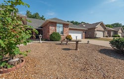 3211 W Sunset Street, Springfield, MO 65807
