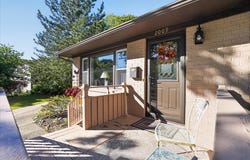 2009 Darby Drive, Lansing, MI 48906