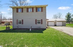 5206 E Monroe Road, Breckenridge, MI 48880