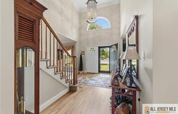 18 Dante Road, Monroe, NJ 08831