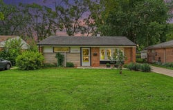 17333 Lorenz Avenue, Lansing, IL 60438