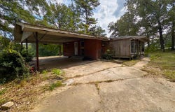 5103 Robinson Road, Jackson, MS 39204