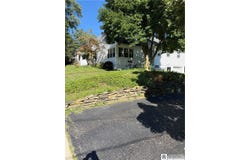 18 Risley Street, Fredonia, NY 14063