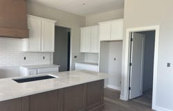 4989 N Emerald Ct, Maize, KS 67101