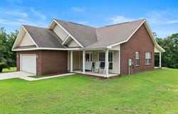 3811 N Century Blvd, Mcdavid, FL 32568